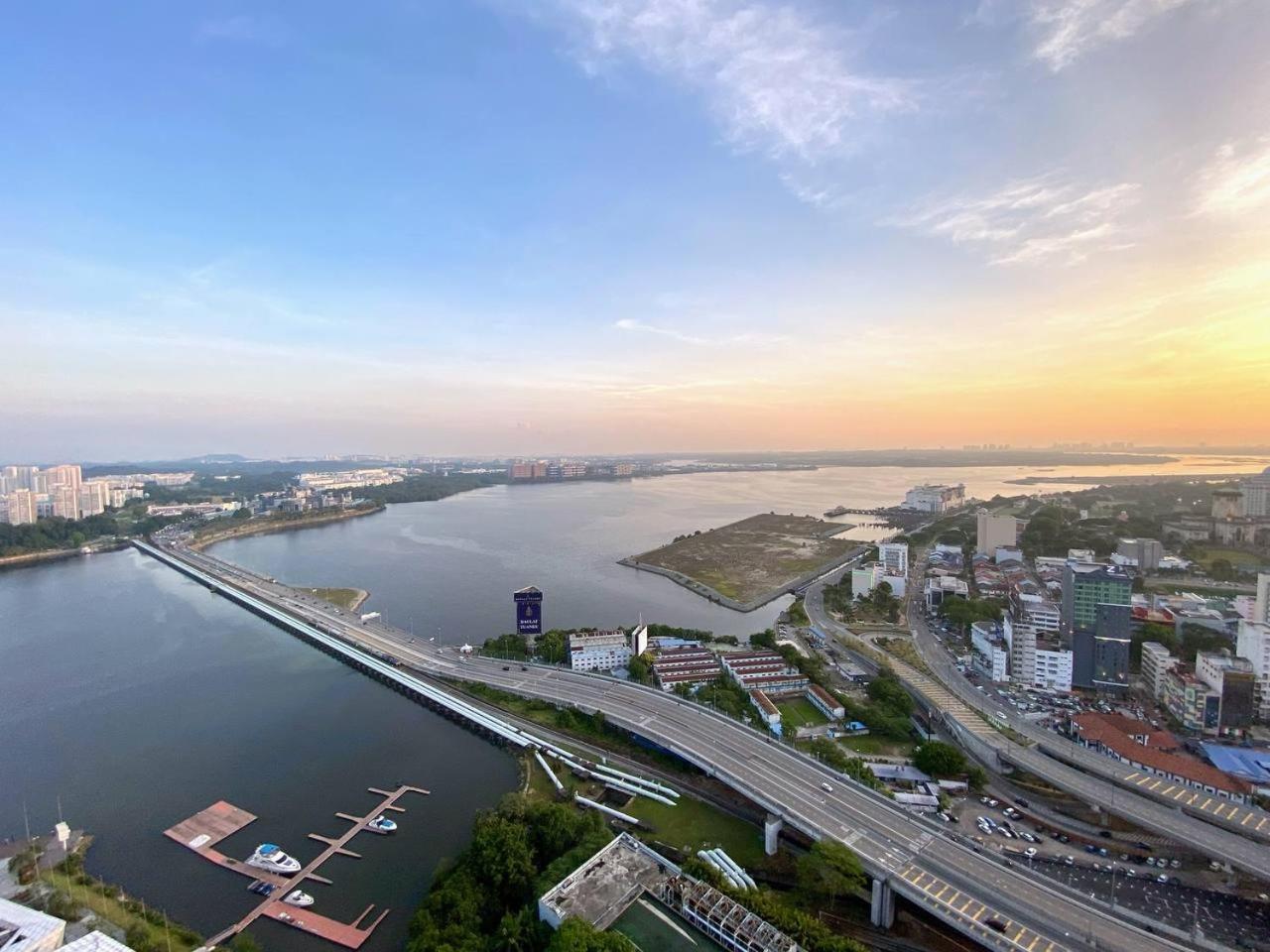 R&F Princess Cove Jb Apartment Suites By Sc Homestay Johor Bahru Kültér fotó